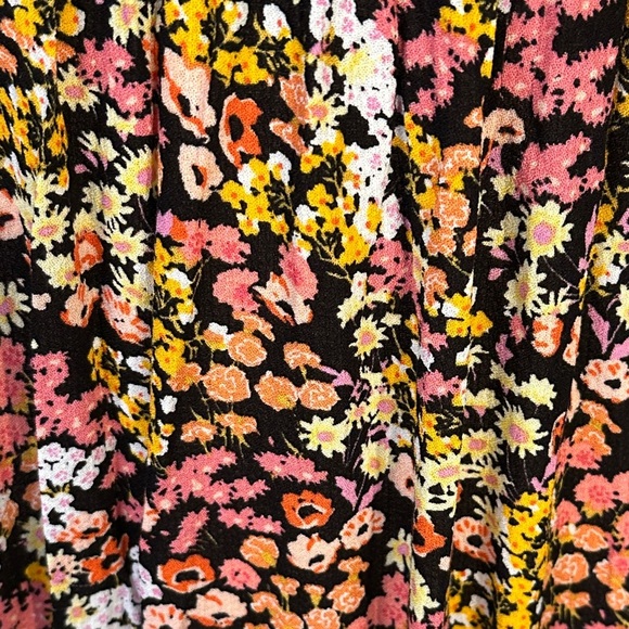 Rose & Thyme Ditsy Floral Maxi Dress/Skirt  with Tassel + Abalone Button Detail - Picture 8 of 8